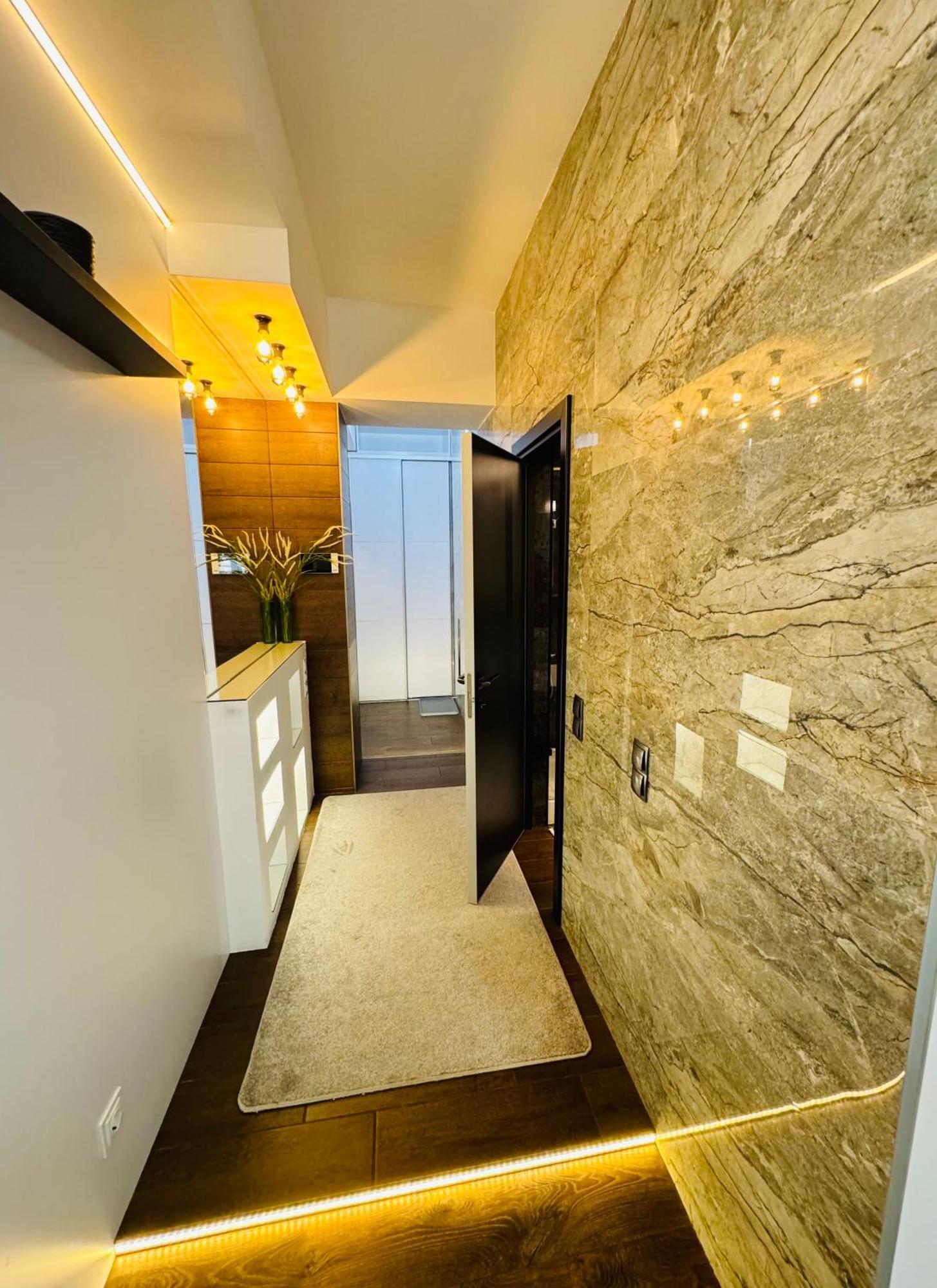 Rentnow Modern Lux Apartment In Centre Кишинёв Экстерьер фото